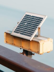 Zonnepanelen op een dak